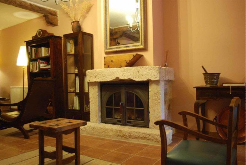 Villa La Noguera De Socasa Romancos Exterior foto
